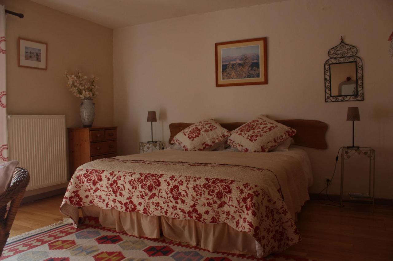 La Clairiere Du Moulin Bed & Breakfast Lepin-le-Lac Exterior foto