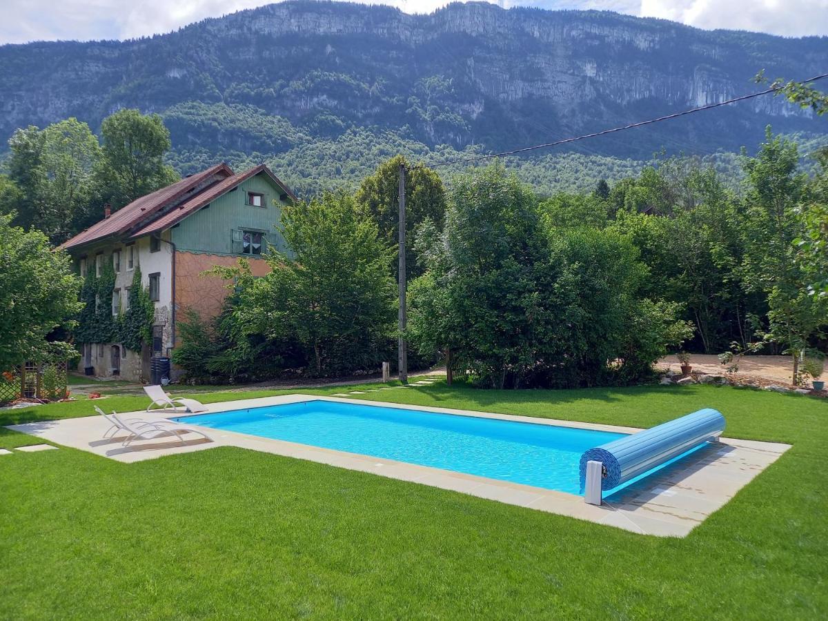 La Clairiere Du Moulin Bed & Breakfast Lepin-le-Lac Exterior foto