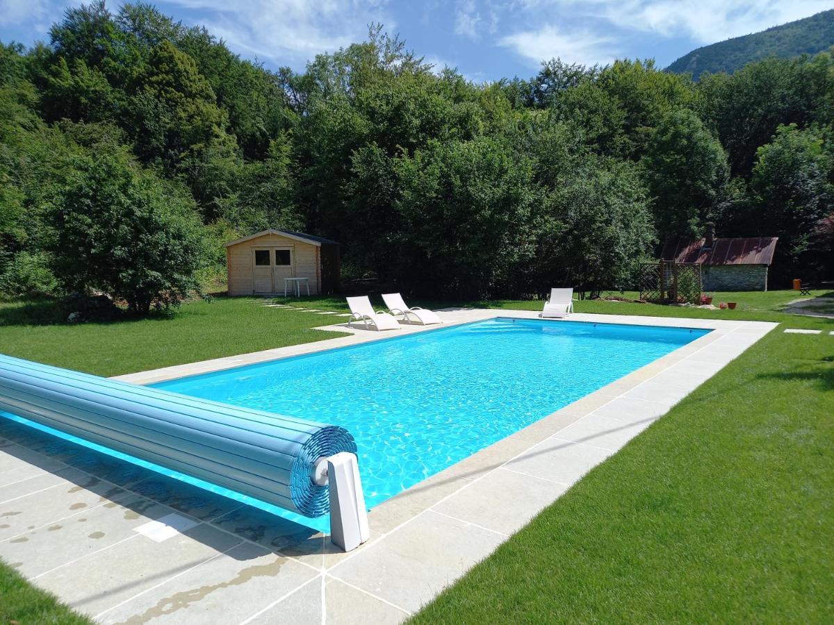 La Clairiere Du Moulin Bed & Breakfast Lepin-le-Lac Exterior foto