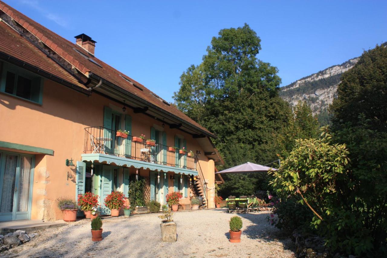 La Clairiere Du Moulin Bed & Breakfast Lepin-le-Lac Exterior foto