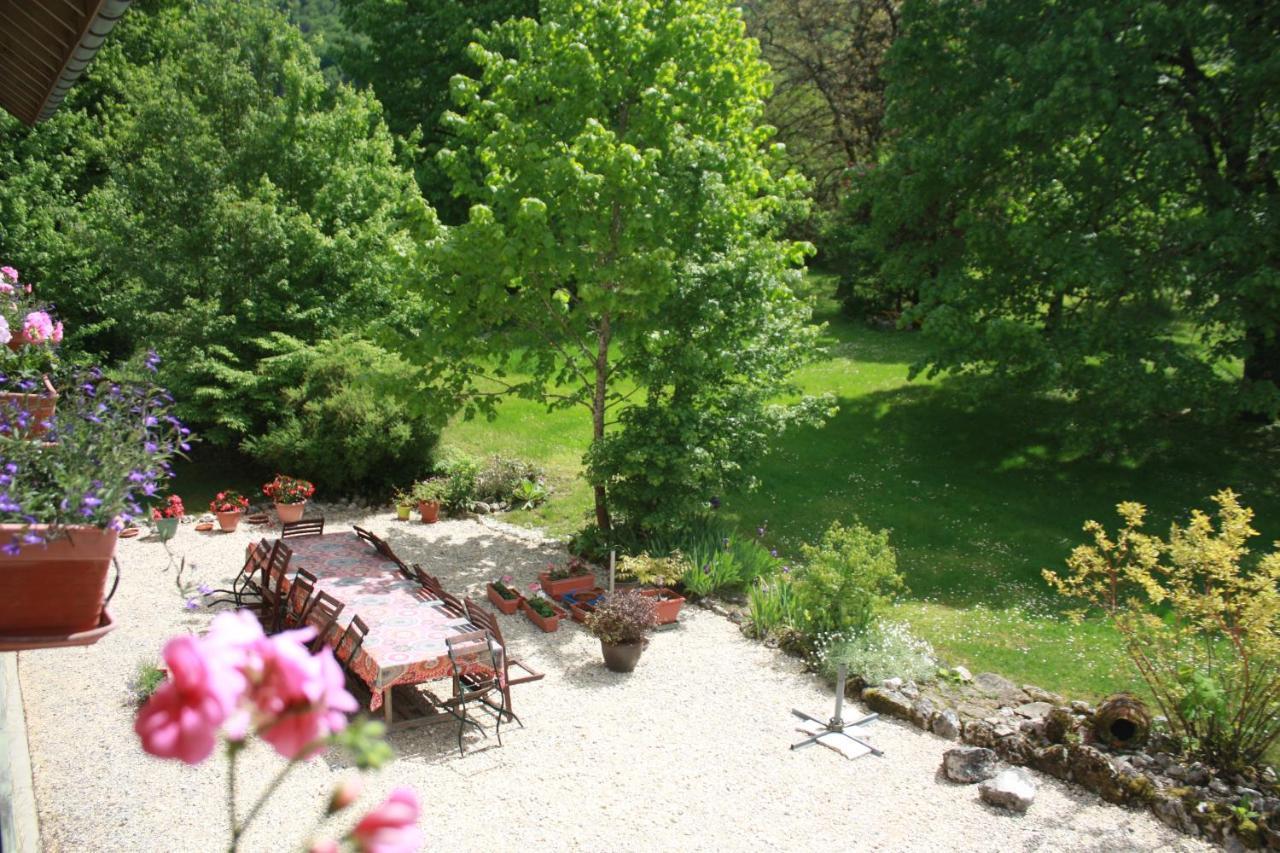 La Clairiere Du Moulin Bed & Breakfast Lepin-le-Lac Exterior foto